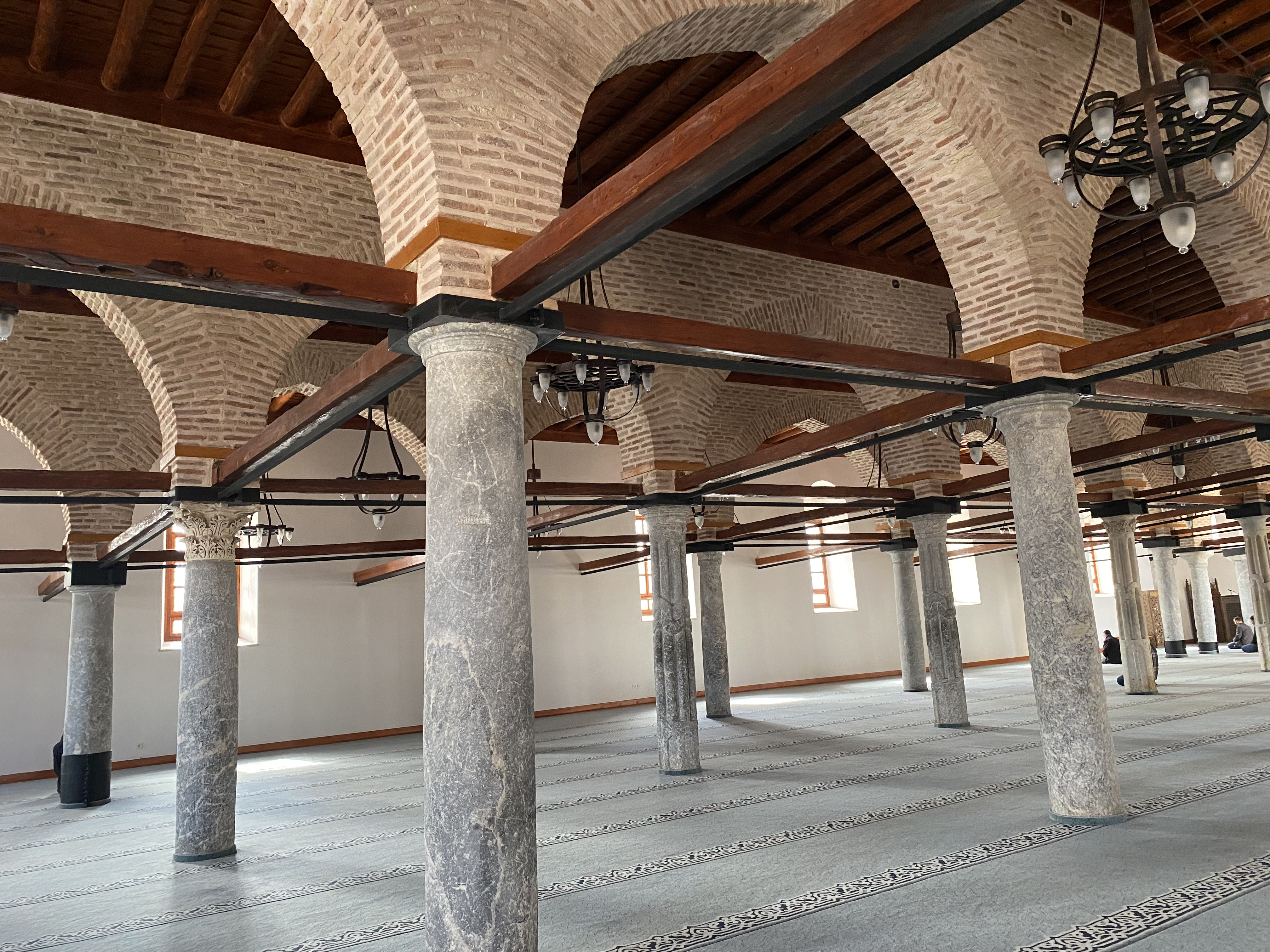 Aleaddin Tepesi ve Camii