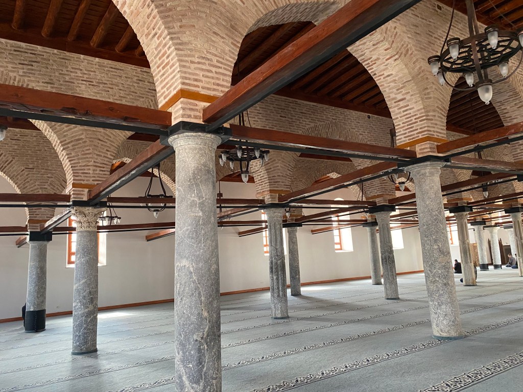 Aleaddin Tepesi ve&nbsp;Camii